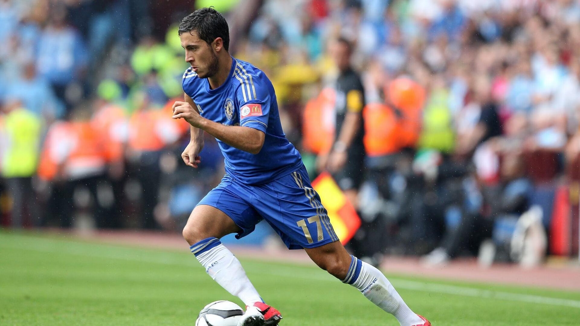 德甲关键扑救多次救主,比赛精彩片段频繁出现,德甲对抗